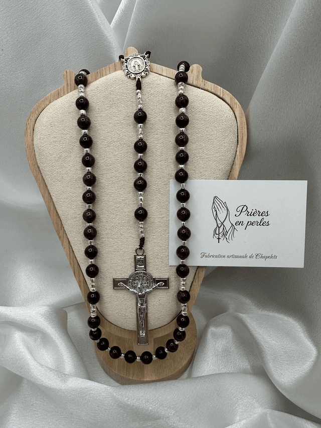 Chapelet en perles grenat foncé – Ferveur et élégance - 8mm
